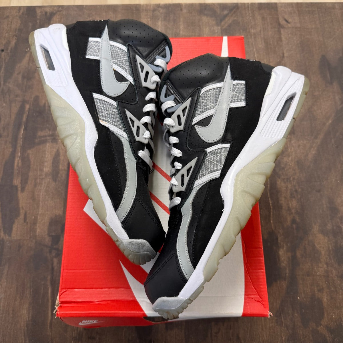 Nike Air Trainer SC High Raiders (2022) - Image 1