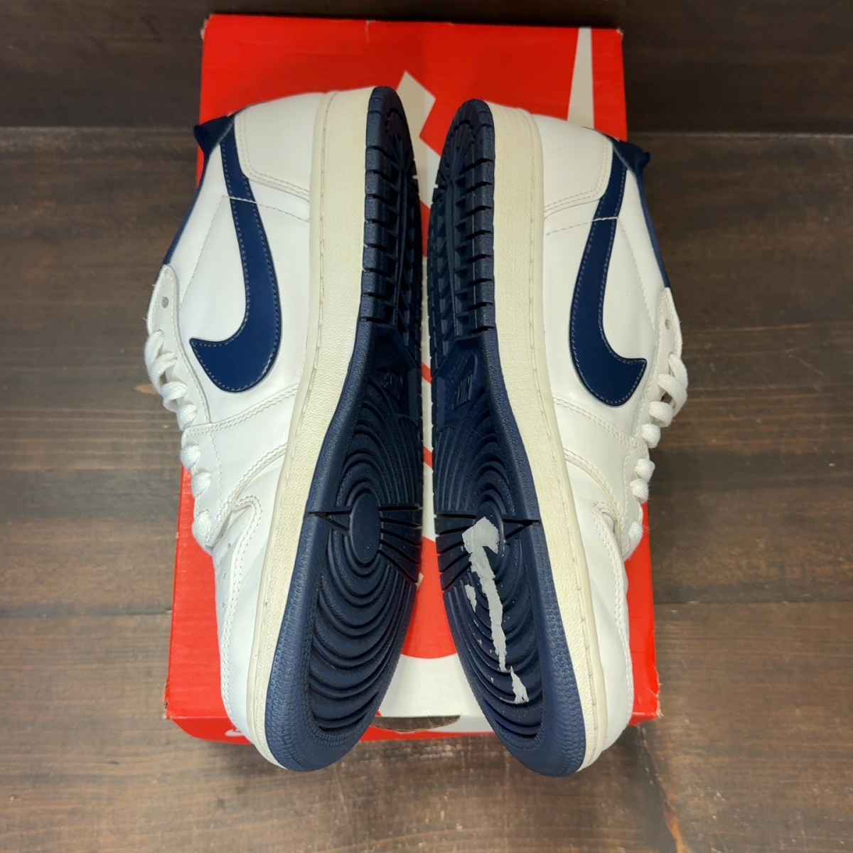 Jordan 1 Retro Low Metallic Blue Size 8 (Pre-Owned) - Image 4