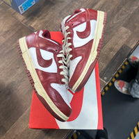 Vintage Red Dunk Low (W) (USED)