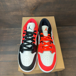 Jordan 1 Low SE Mismatched Infrared (GS) Size 7Y (Pre-Owned) - Image 3