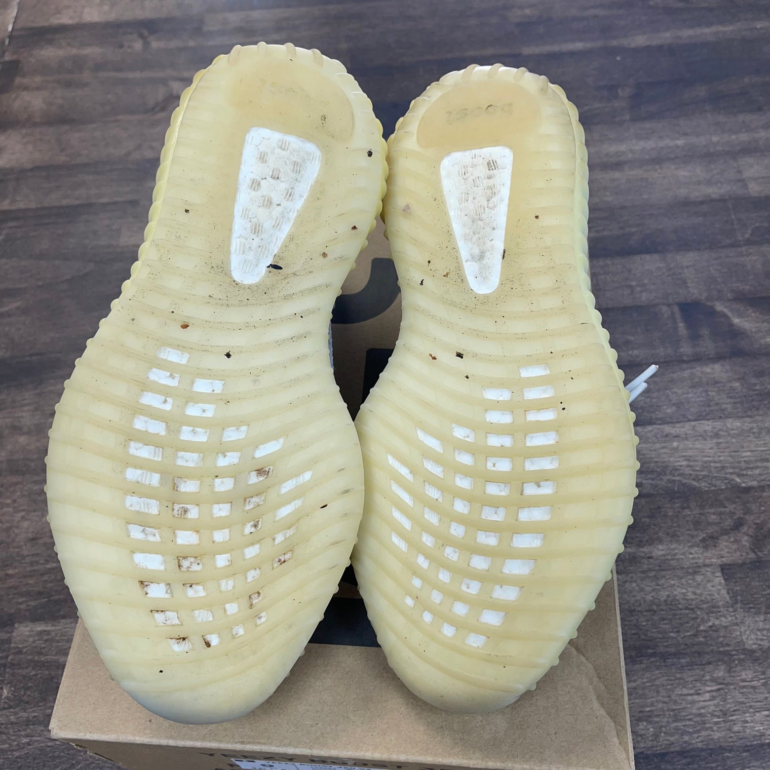 Zebra Yeezy 350 (USED)