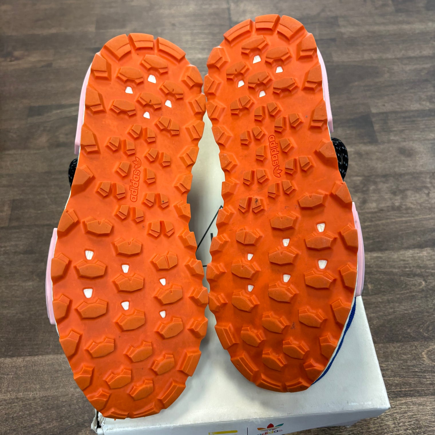 Pharrell Inspiration Pack Powder Blue adidas NMD Human (USED)