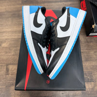 Powder Blue Jordan 1 Low OG (USED)