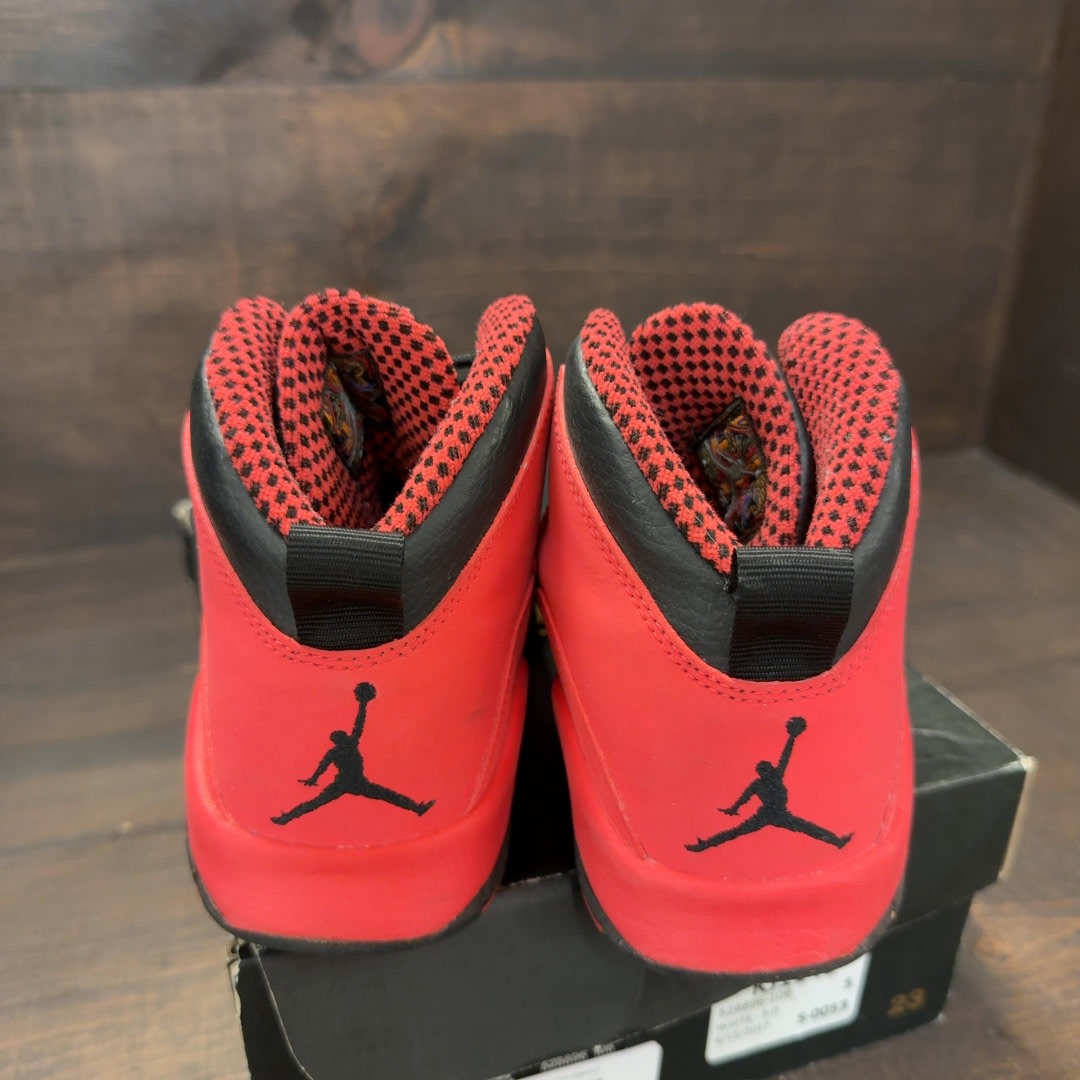 Jordan 10 Retro Fusion Red (GS) Size 5Y (Pre-Owned) - Image 4