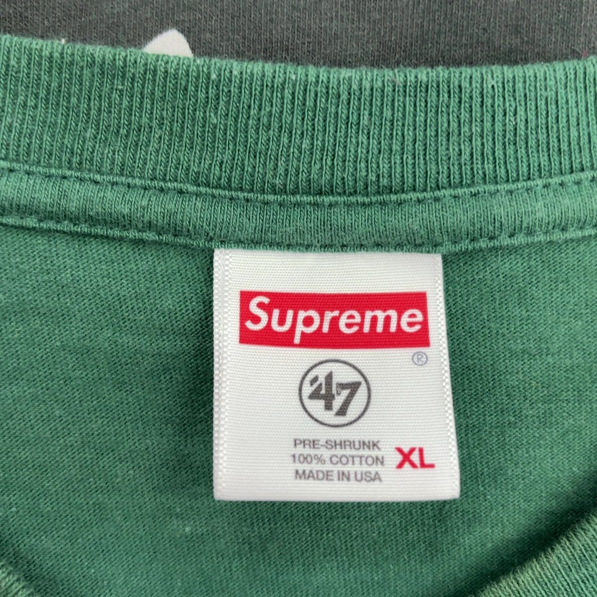 Supreme Tee Size XL (Pre-Owned) - tag