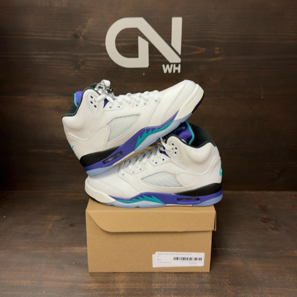 Jordan 5 Retro Grape (2025) (GS) Size 5Y - Image 1