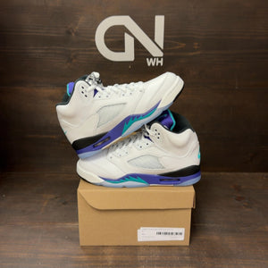 Jordan 5 Retro Grape (2025) (GS) Size 5Y - Image 1