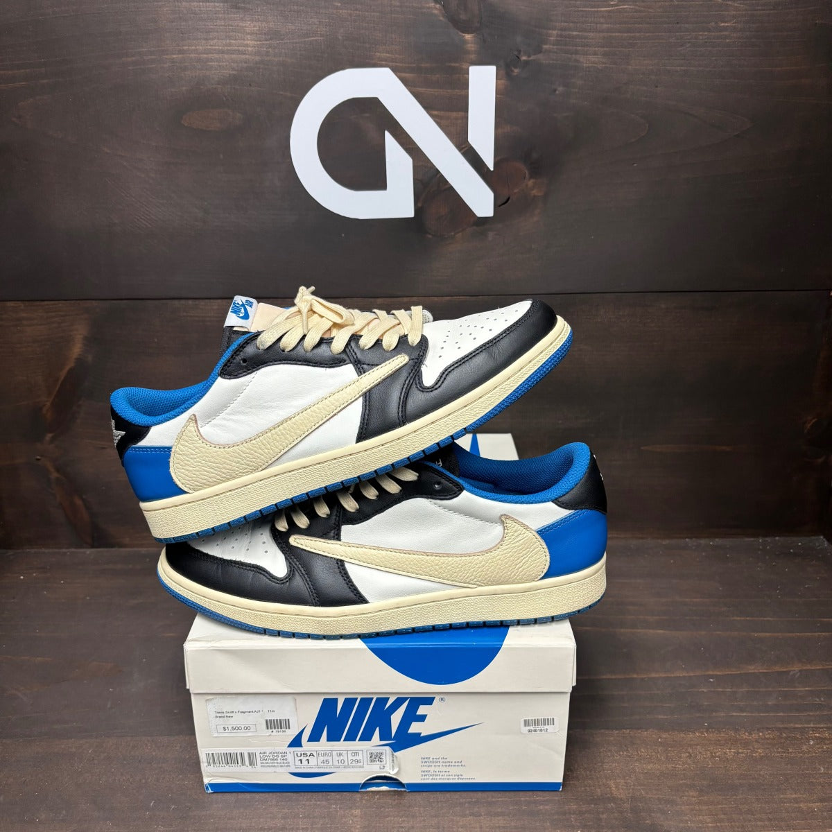 Jordan 1 Retro Low OG SP Fragment x Travis Scott - Image 3