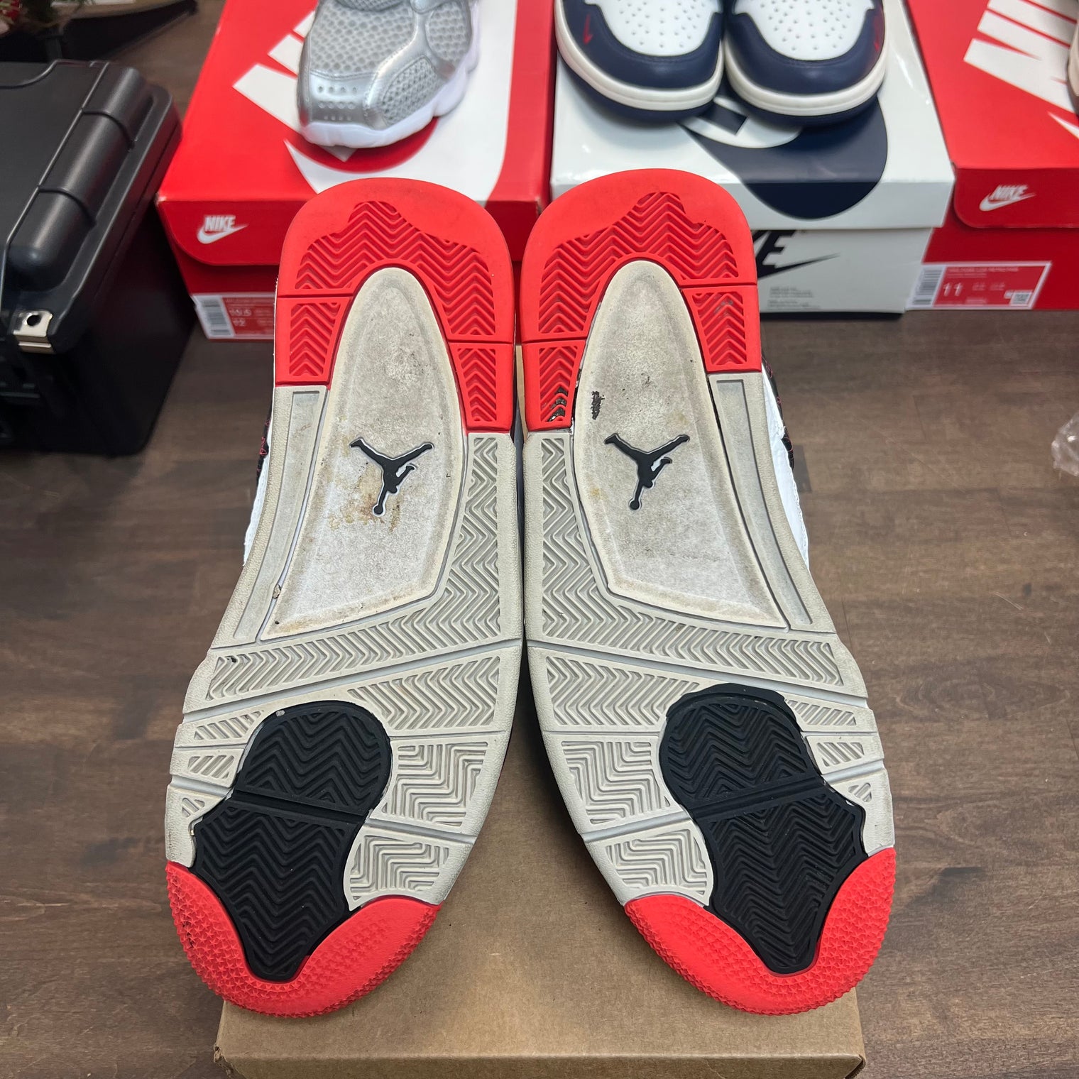 Citrus Jordan 4 (B-Grade) (USED, No Box)