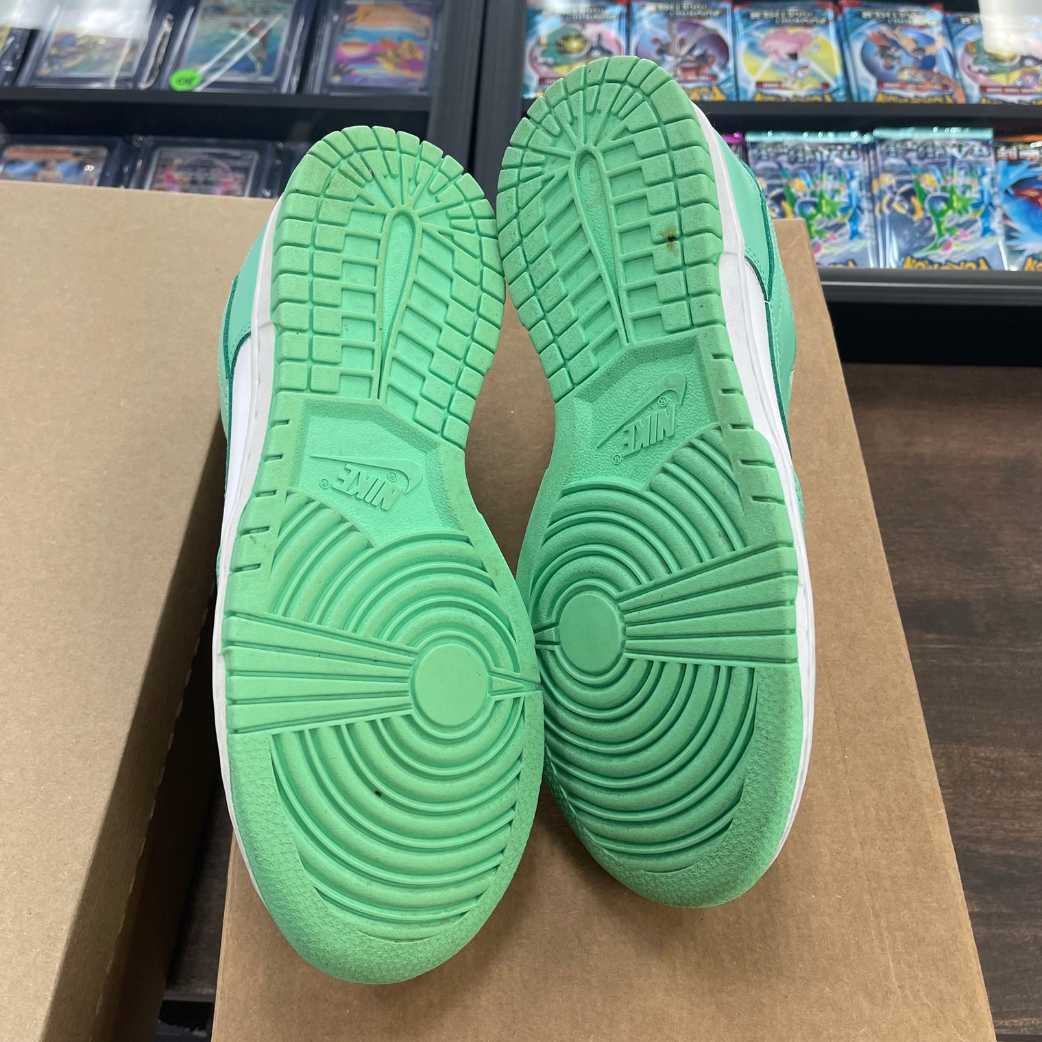 (W) Green Glow Dunk Low (USED,No Box)