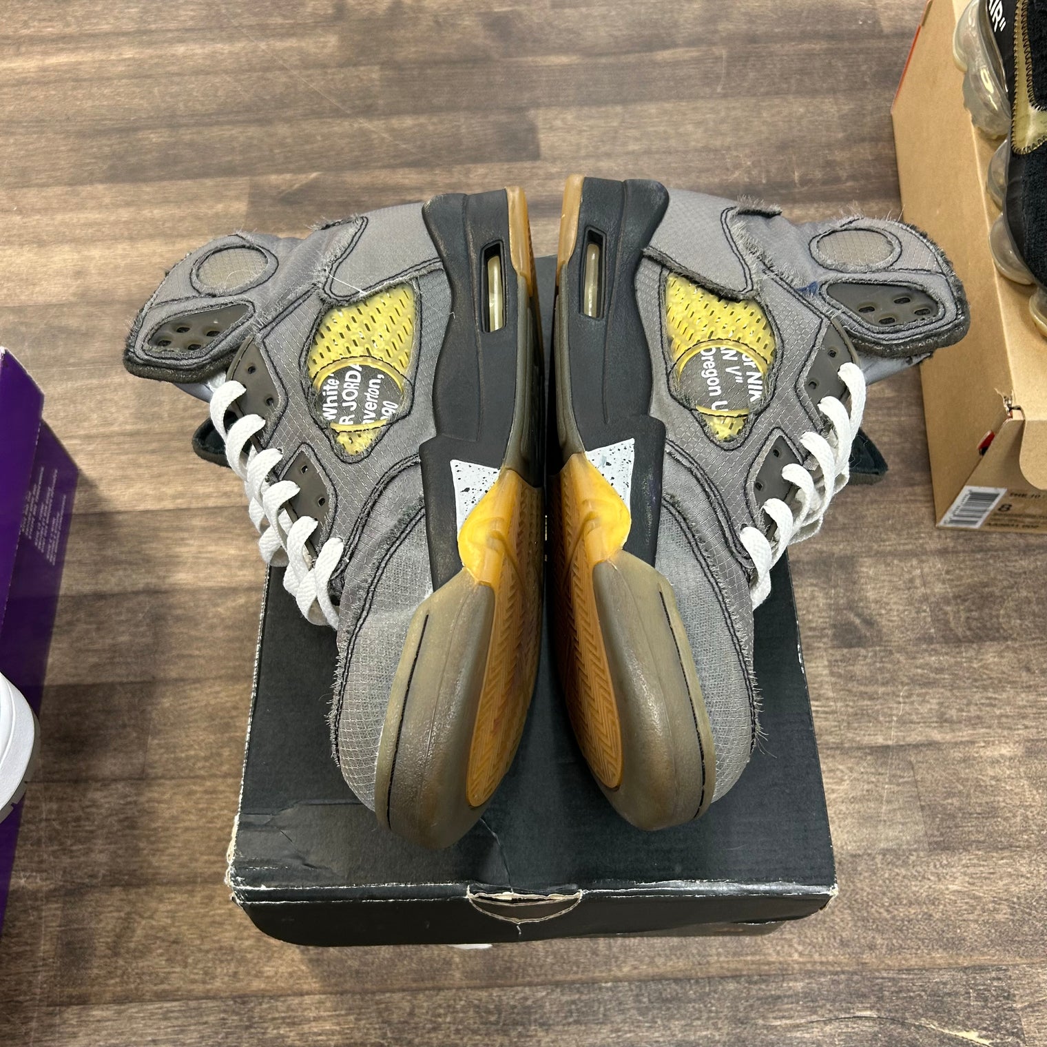 Off-White Muslin Jordan 5 Retro (USED, Replacement Box)