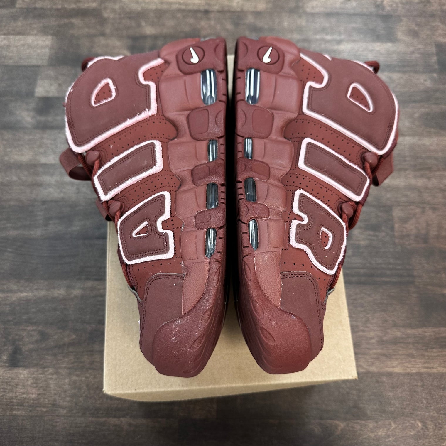 Uptempo Valentines Day (USED, No Box)