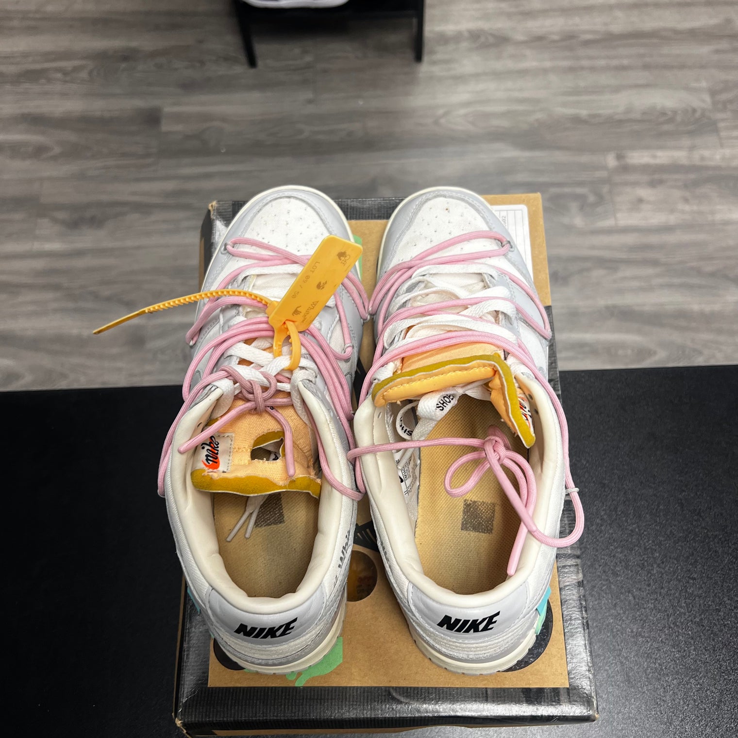 Off-White Lot 9 Dunk Low (USED)