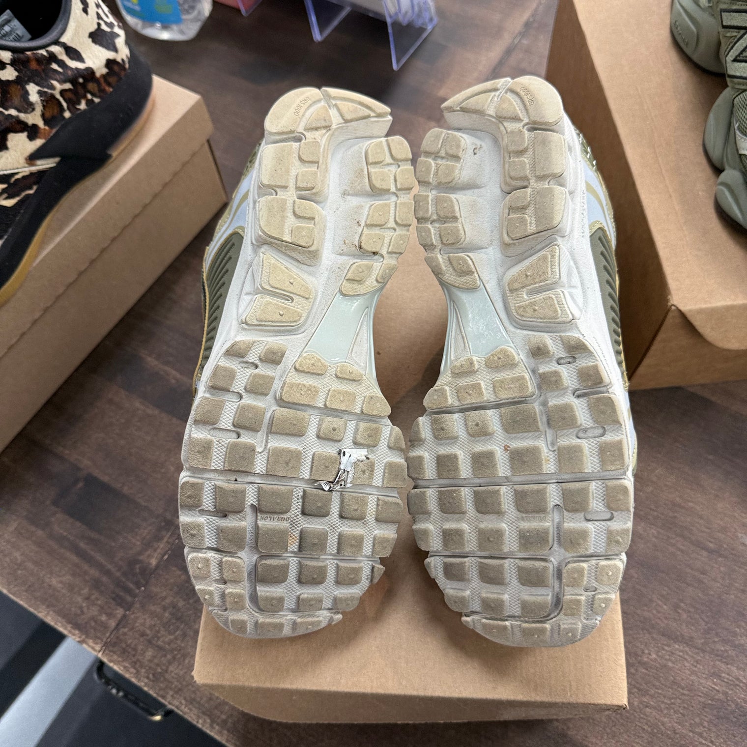 Neutral Olive Vomero 5 (USED, No Box)