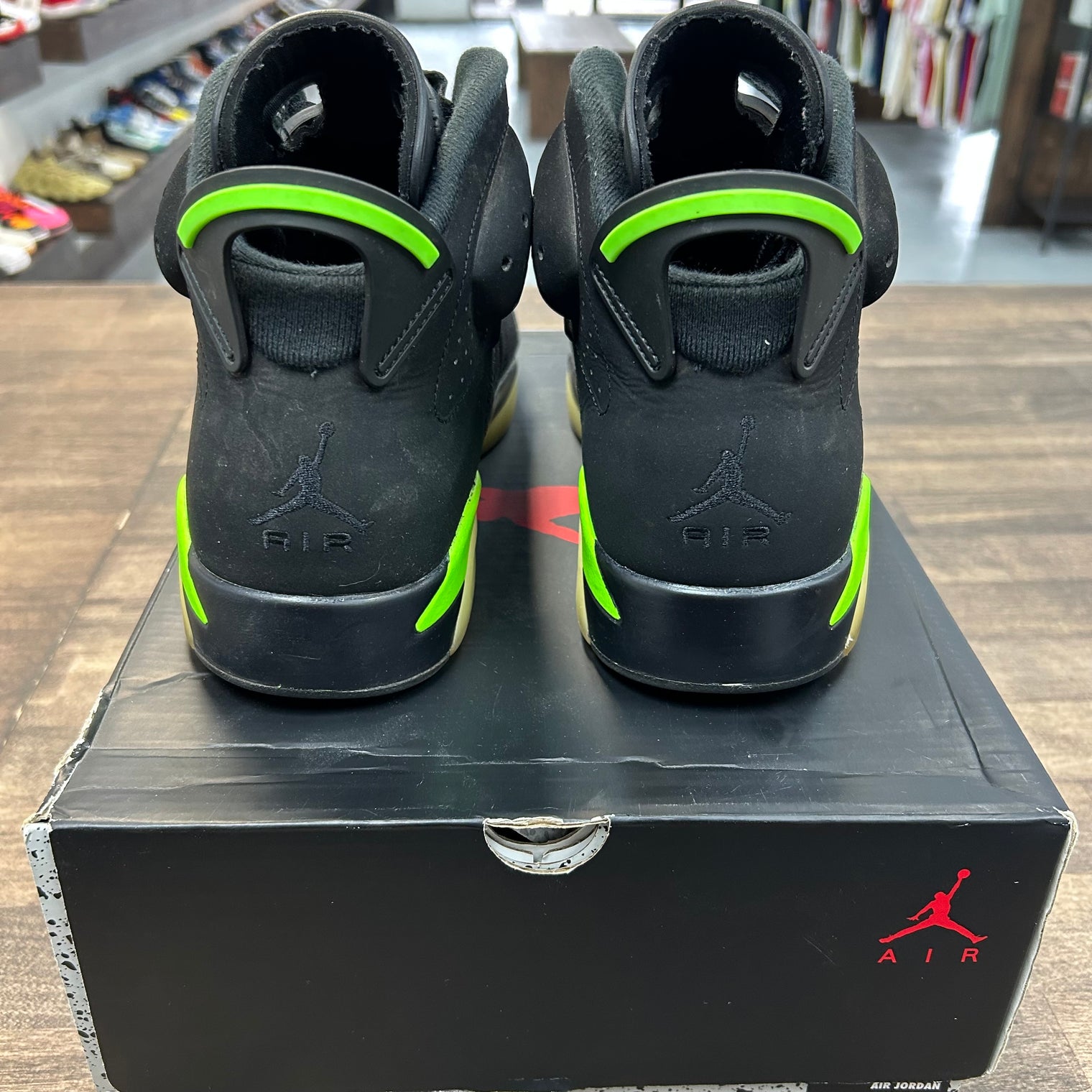 Electric Green Jordan 6 Retro (USED)
