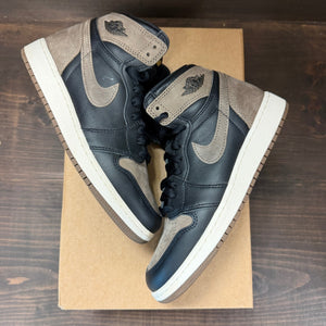 Jordan 1 Retro High OG Palomino (GS) Size 5.5Y (Pre-Owned) - Image 2