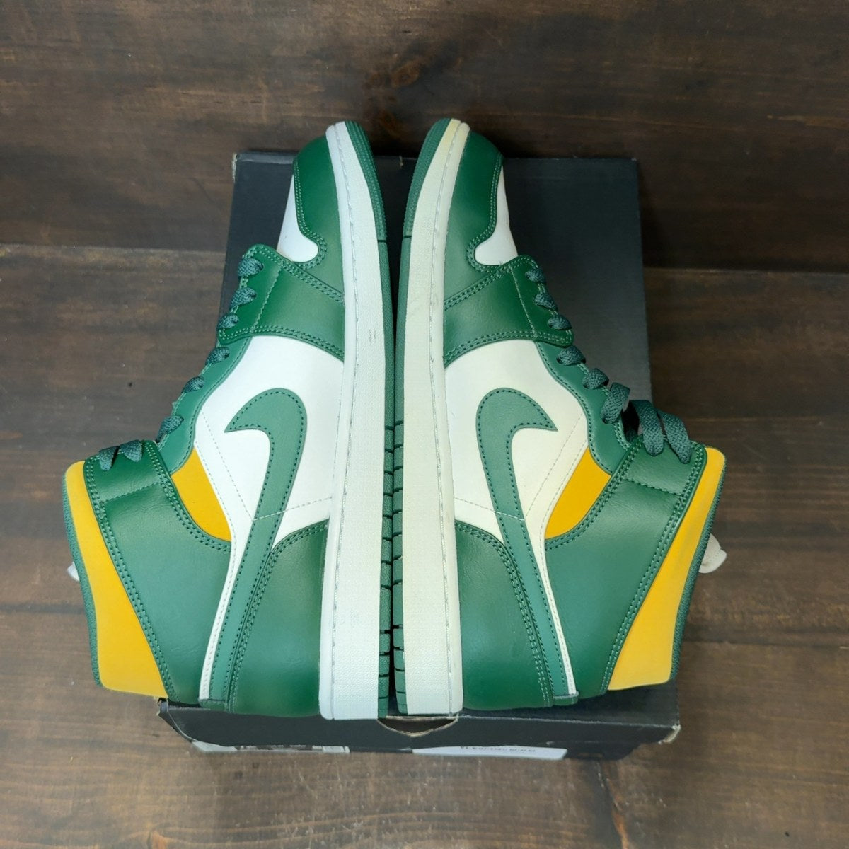 Jordan 1 Mid Sonics (2021) - Image 6