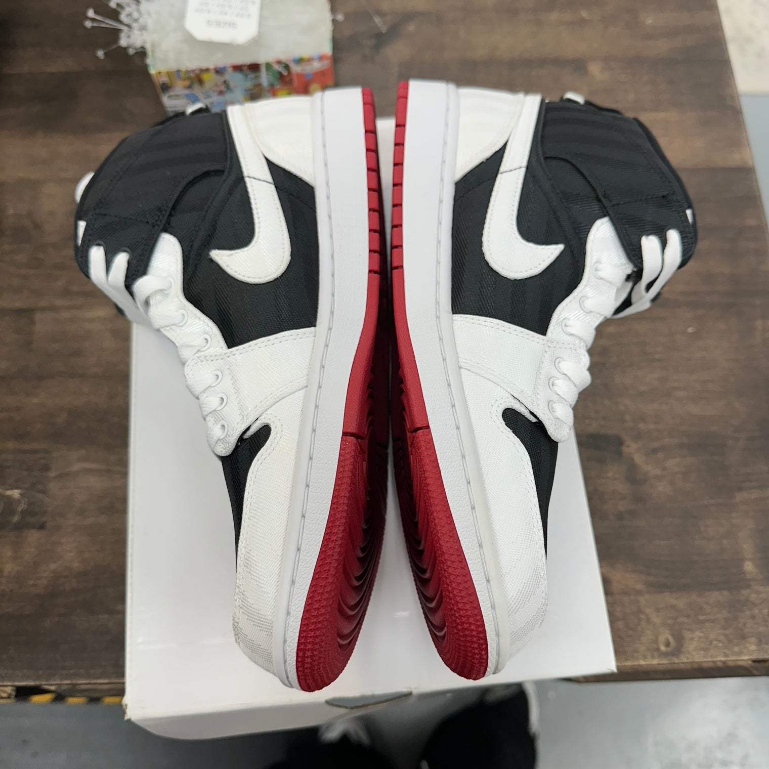 Canvas White Black Gym Red Jordan 1 Mid SE Utility (USED, Replacement Box)