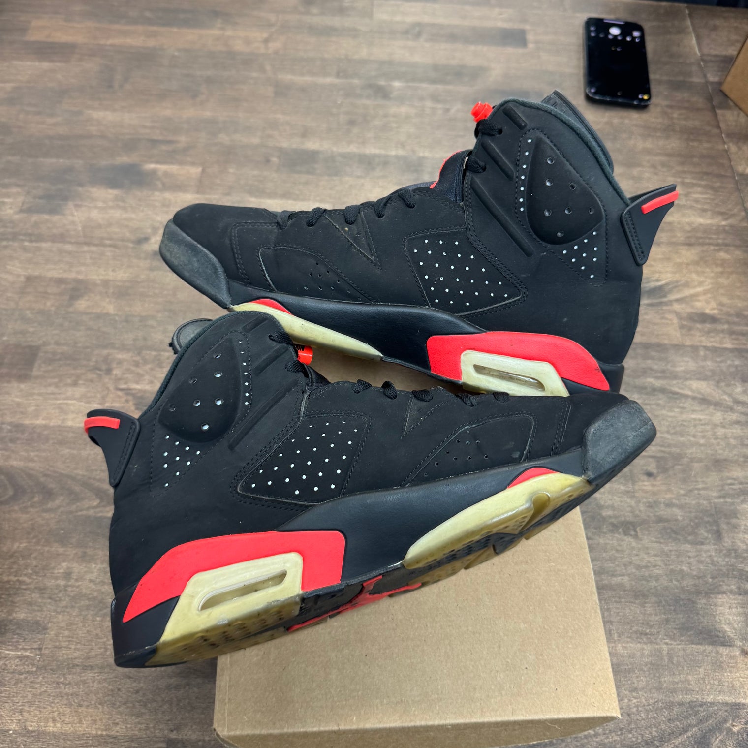 Black Infrared Jordan 6 Retro (USED, No Box)