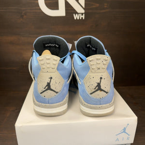 Jordan 4 Retro University Blue Size 9.5 (Pre-Owned)