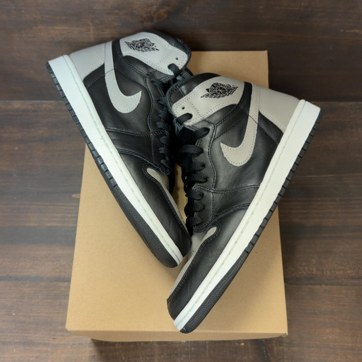 Jordan 1 Retro High Shadow (2018) Size 8 (Pre-Owned) - Image 2