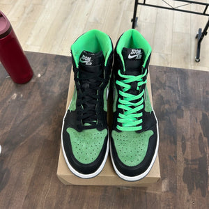 Jordan 1 Retro High Zoom Zen Green Size 13 (Pre-Owned) - Image 2