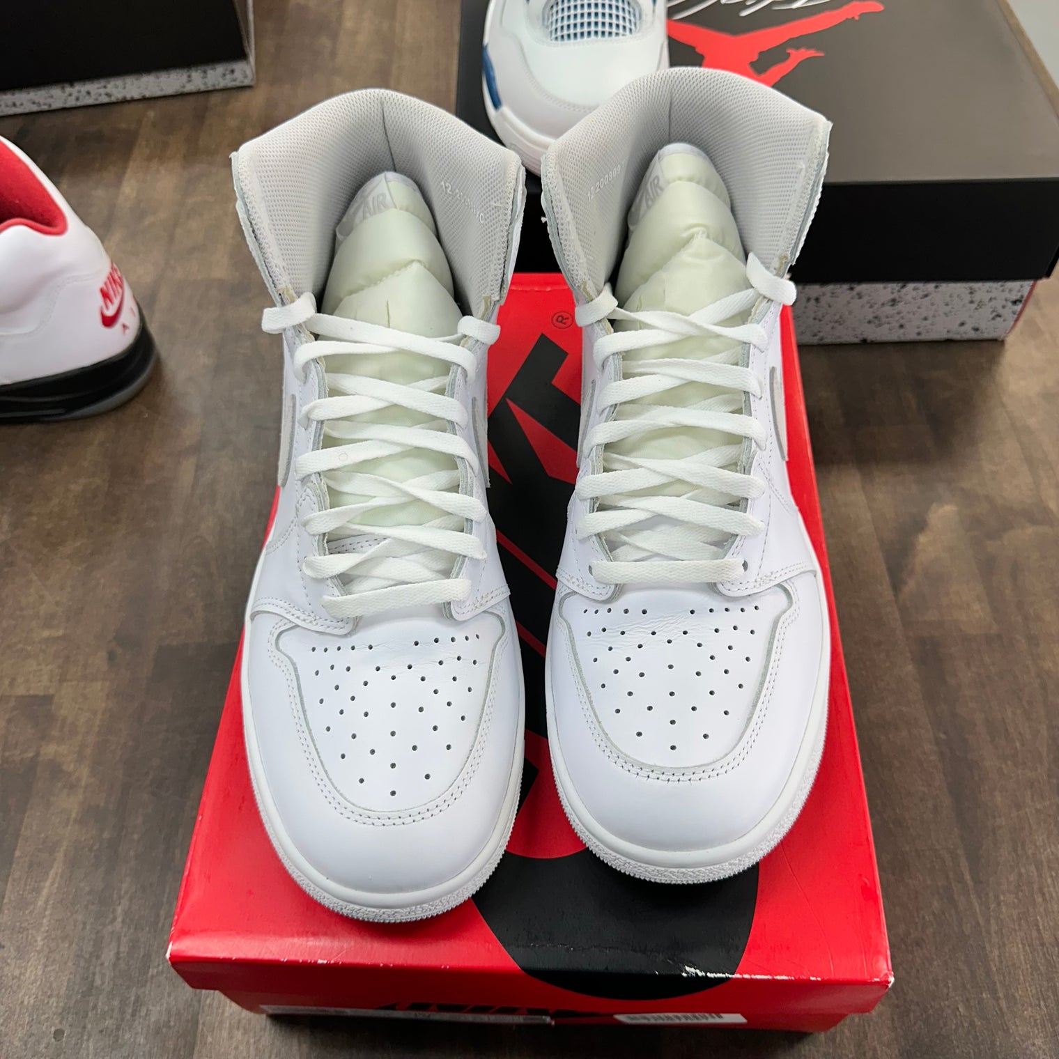 Neutral Grey Jordan 1 High 85 (USED)