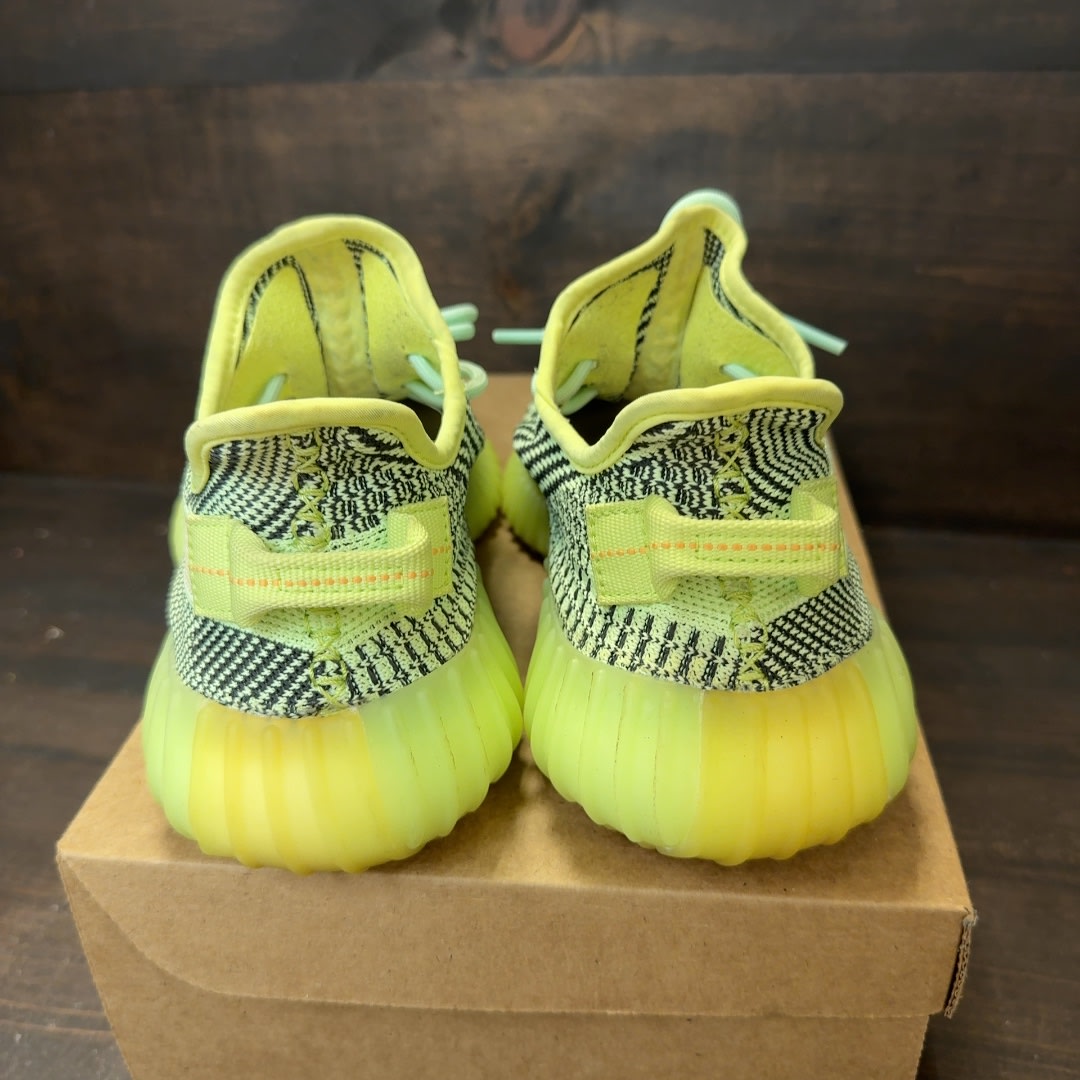 adidas Yeezy Boost 350 V2 Yeezreel (Non-Reflective) Size 7.5 (Pre-Owned) - Image 4