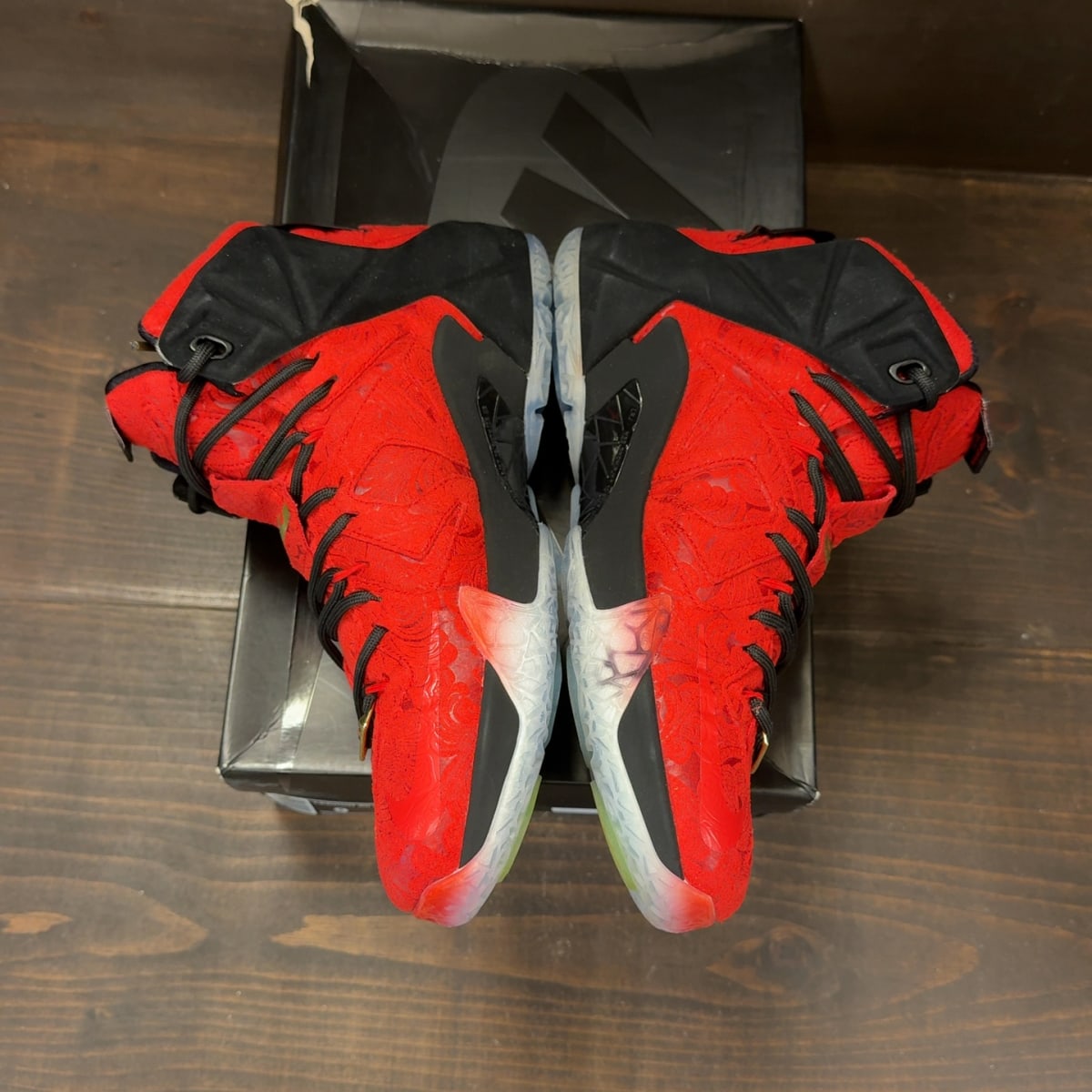 Nike LeBron 12 EXT King's Cloak Size 9 (Pre-Owned) - aux