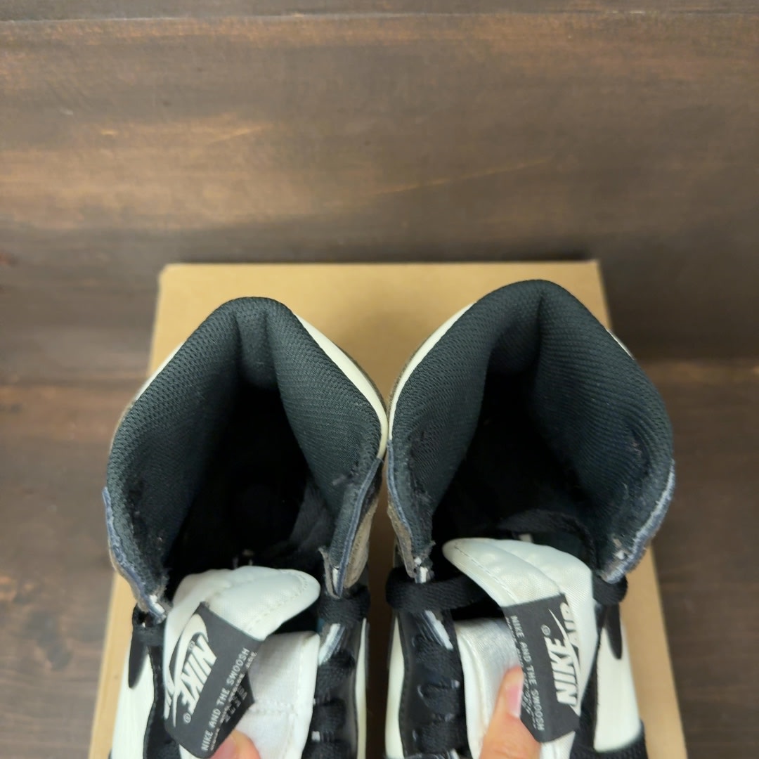Jordan 1 Retro High Dark Mocha (GS) Size 7Y (Pre-Owned) - Image 4