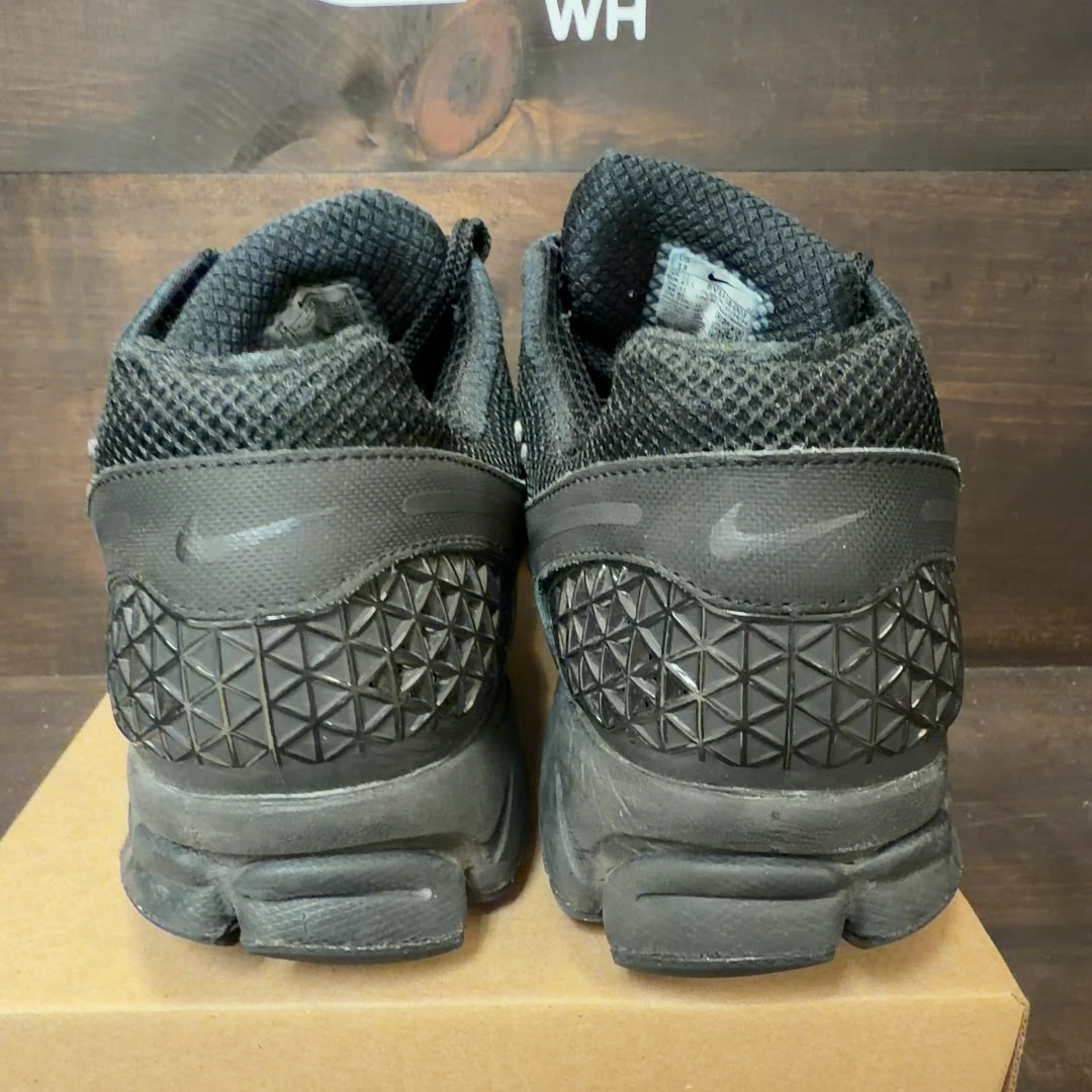 Nike Zoom Vomero 5 Triple Black Size 13 (Pre-Owned) - Image 4