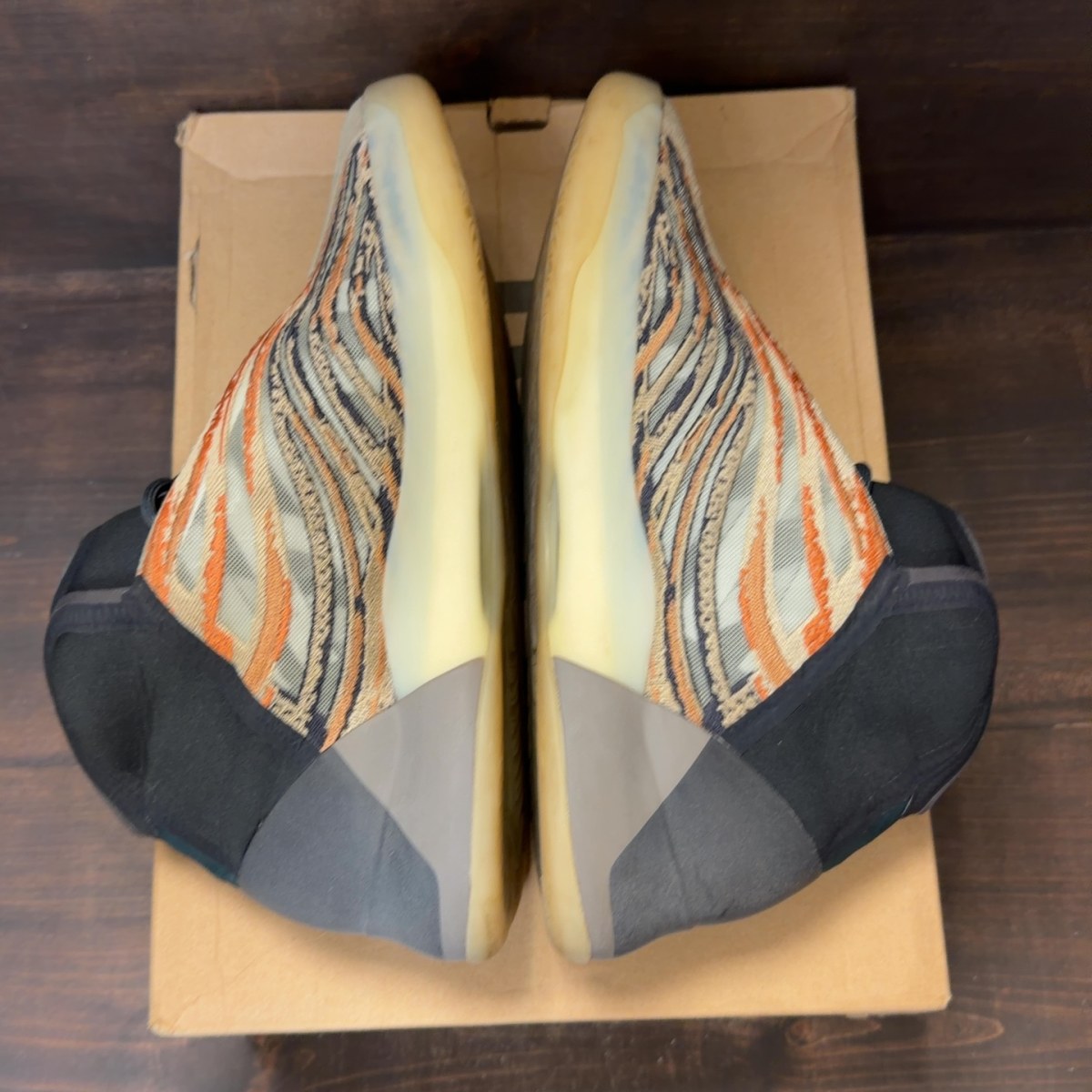 adidas Yeezy QNTM Flash Orange - Image 5