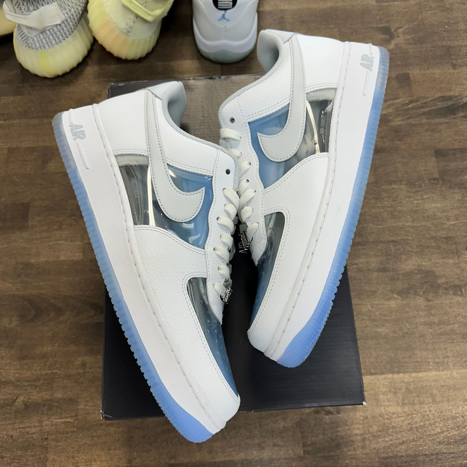 Invisible Woman Nike Air Force 1 Low (USED)