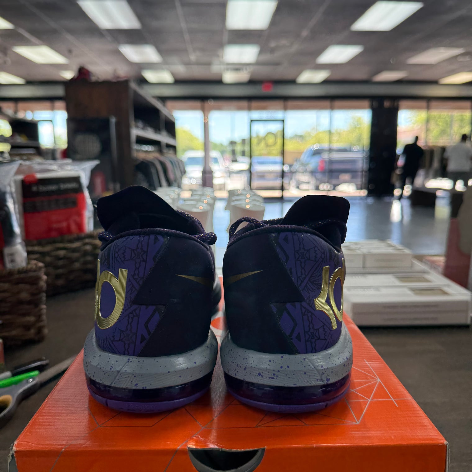 KD 6 Black History Month BHM (Lightly Worn)