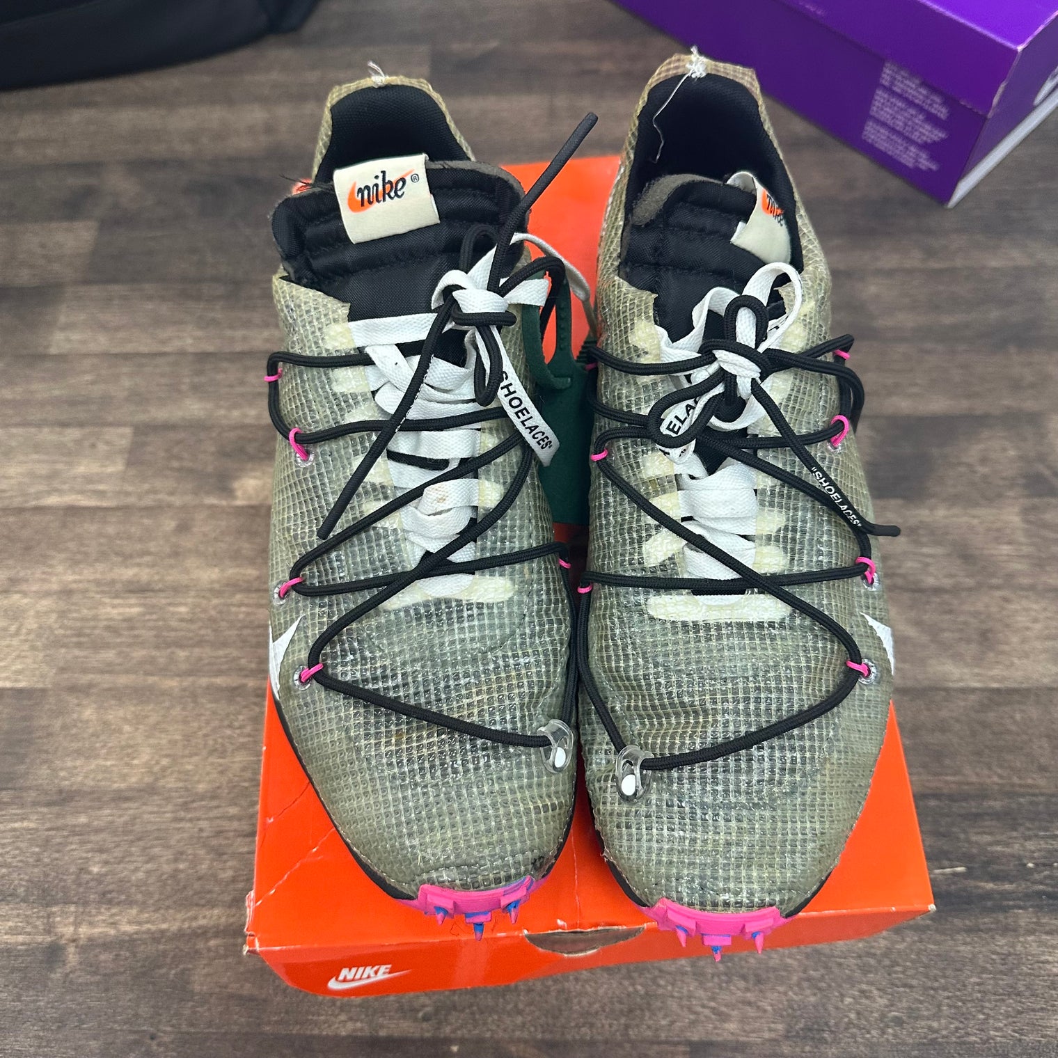 Off-White Vapor Street Black Laser Fuchsia (W) (USED)