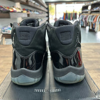 Cap and Gown Jordan 11 Retro (USED)