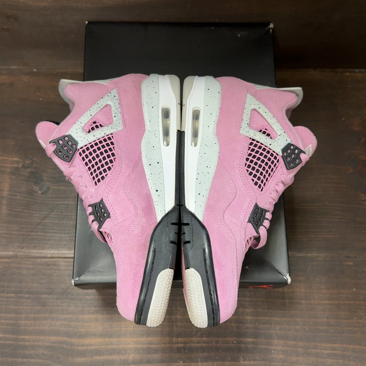 Jordan 4 Retro Orchid (Women's) Size 7.5W (Pre-Owned) - aux