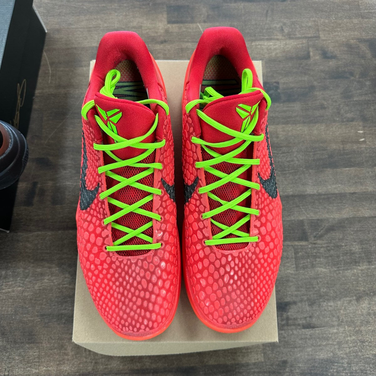 Nike Kobe 6 Protro Reverse Grinch Size 12 (Pre-Owned) - Image 2