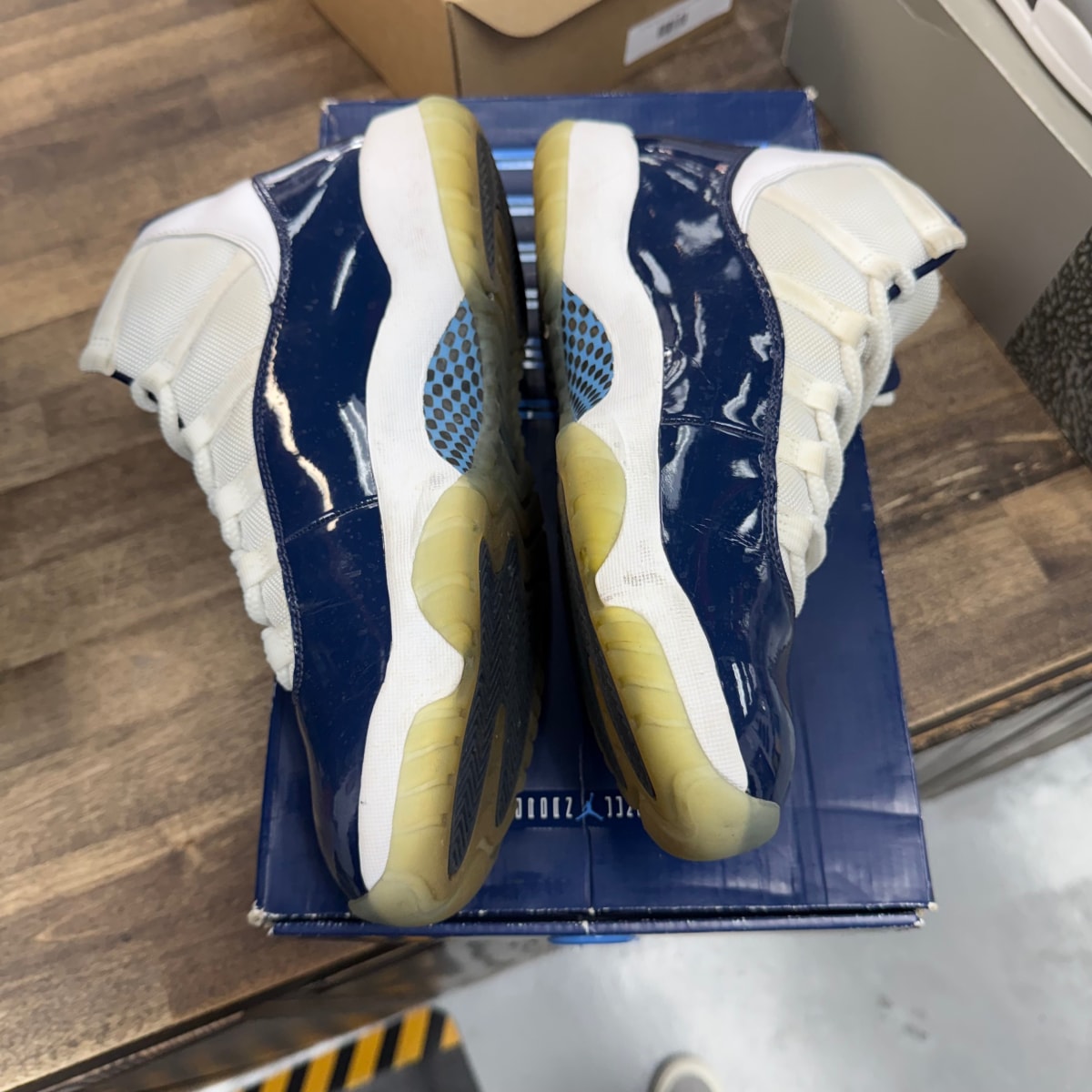 Jordan 11 Retro UNC Win Like 82 - Image 3