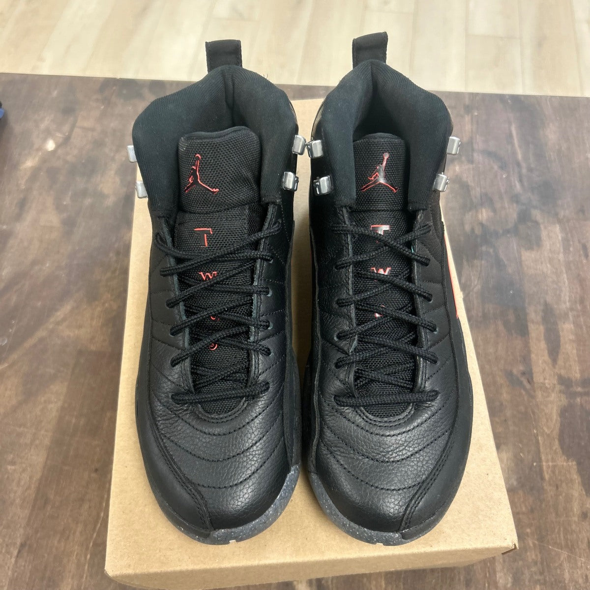 Jordan 12 Retro Utility (GS) Size 6Y (Pre-Owned) - Image 2