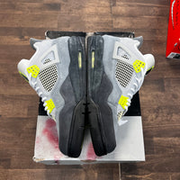 Neon 95 Jordan 4 (USED)
