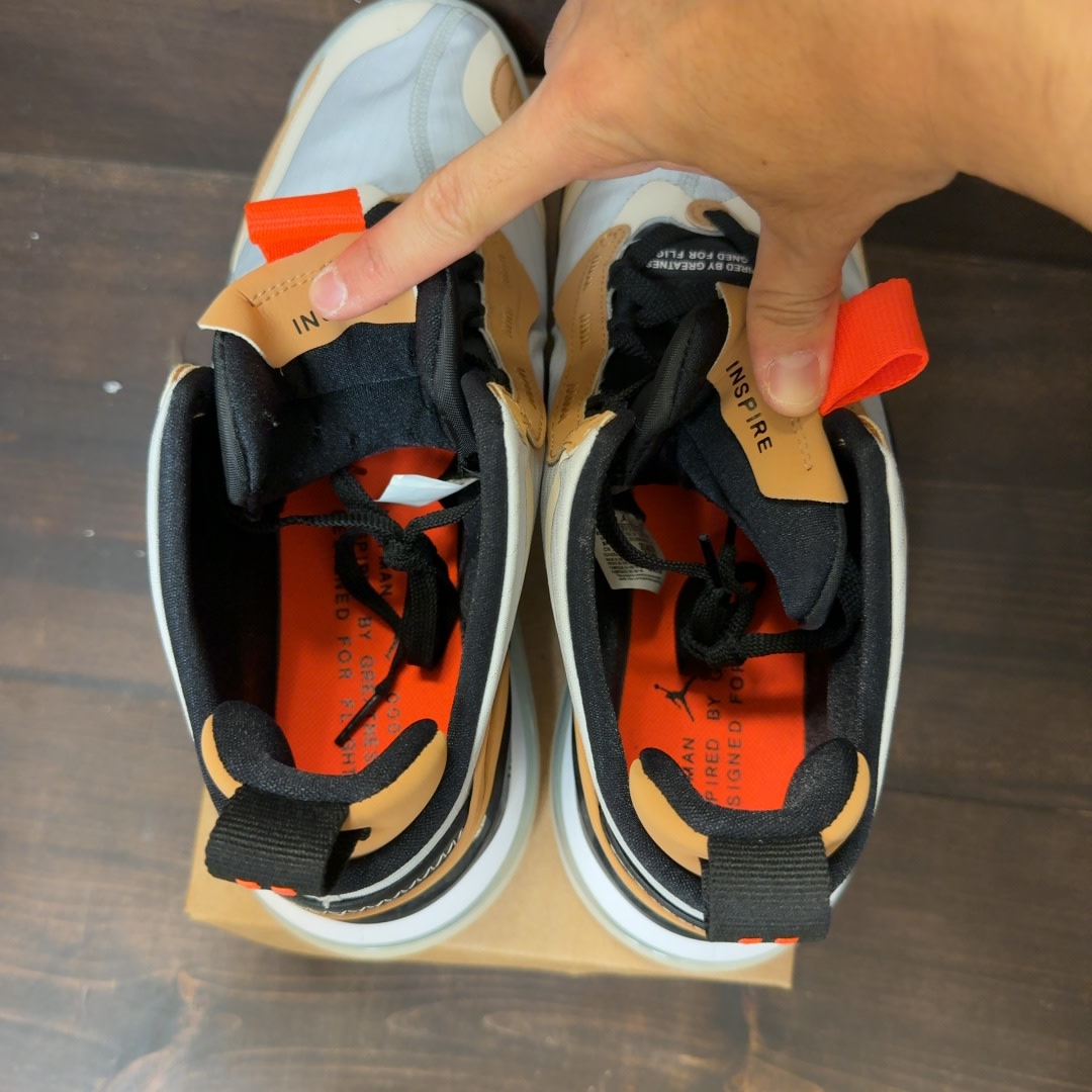 Jordan Aerospace 720 Rookie of the Year Size 14 (Pre-Owned) - Image 5
