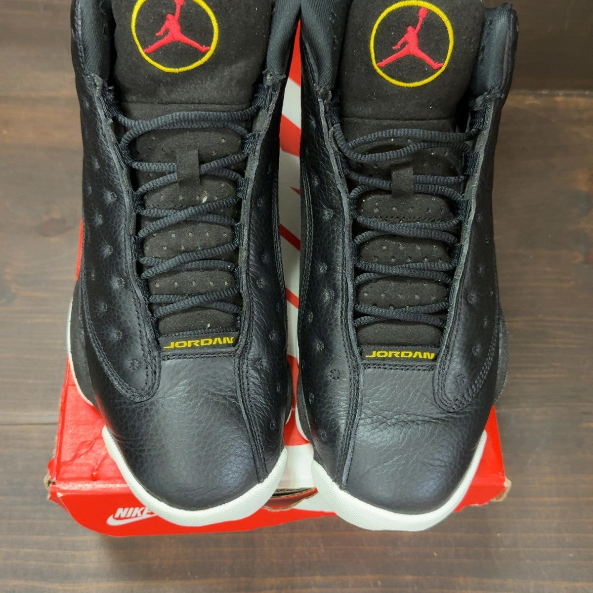 Jordan 13 Retro Playoffs (2023) Size 9.5 (Pre-Owned) - Image 3