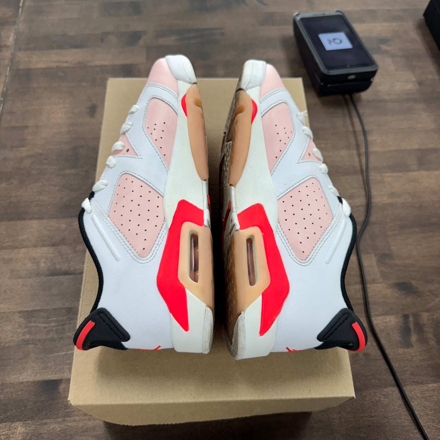 (GS) Atmosphere Jordan 6 Low (USED)