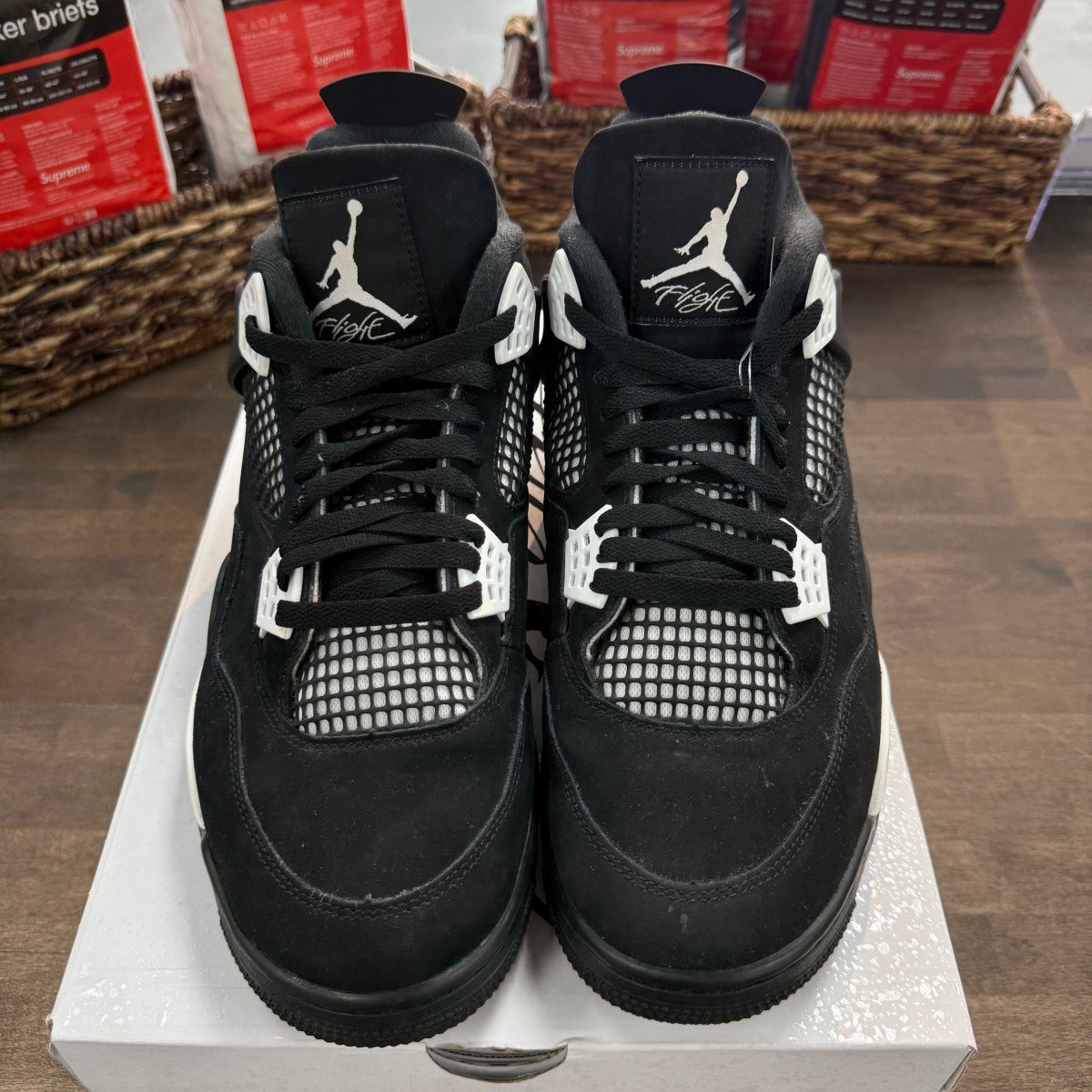Jordan 4 Retro White Thunder - Image 3