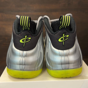 Nike Air Foamposite One Silver Volt Camo Size 13 (Pre-Owned)