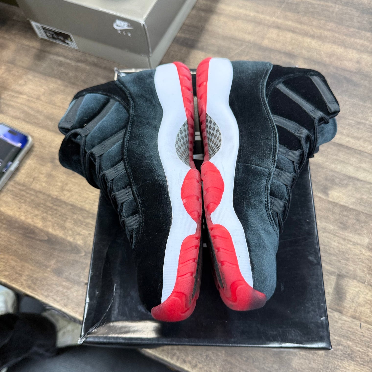 Bred Velvet Jordan 11 Retro (W) (USED)