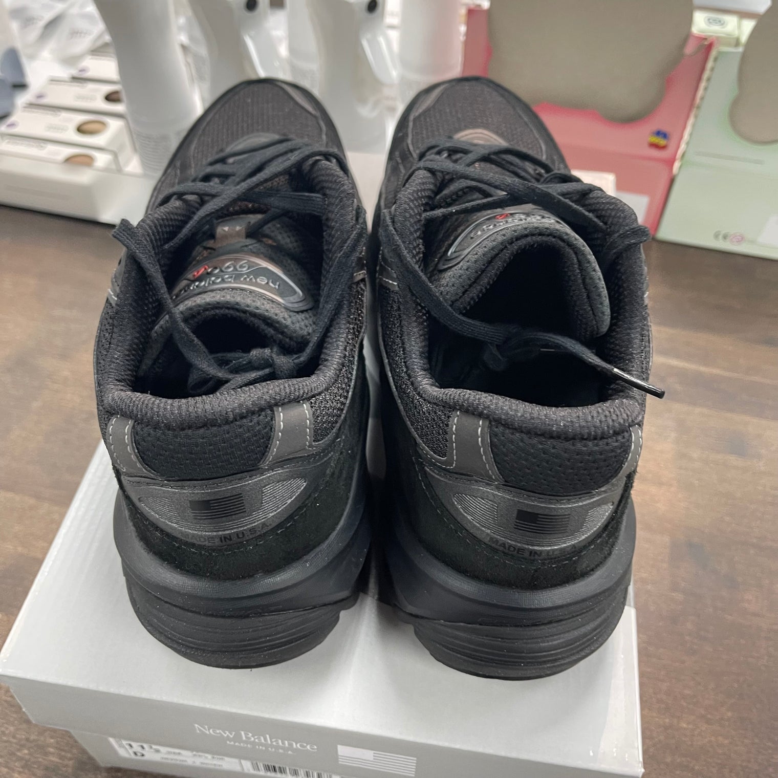 Triple Black New Balance 990v6 (USED, Replacement Box)