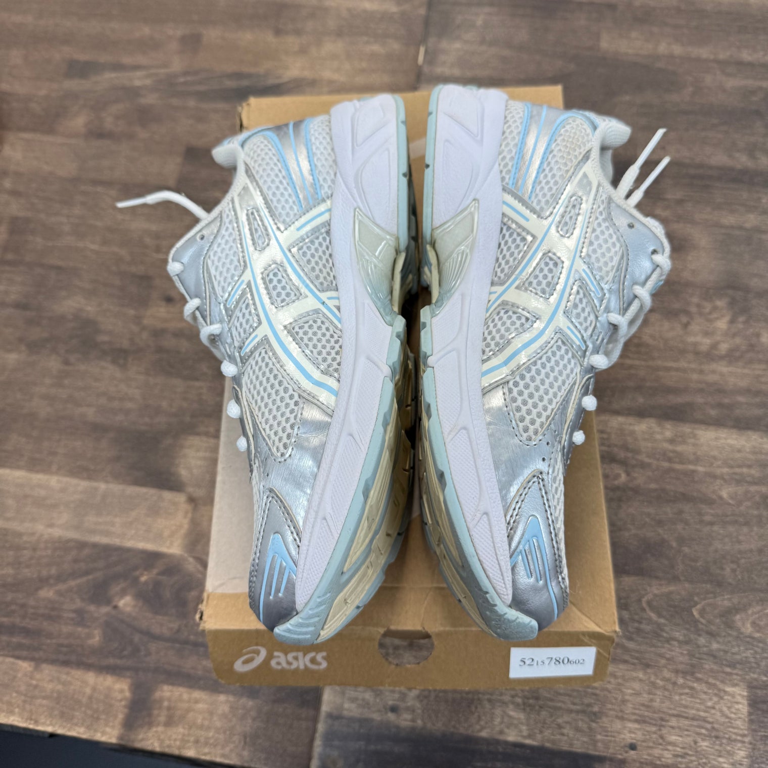 White Ivory Light Blue ASICS Gel-1130 (W) (USED)