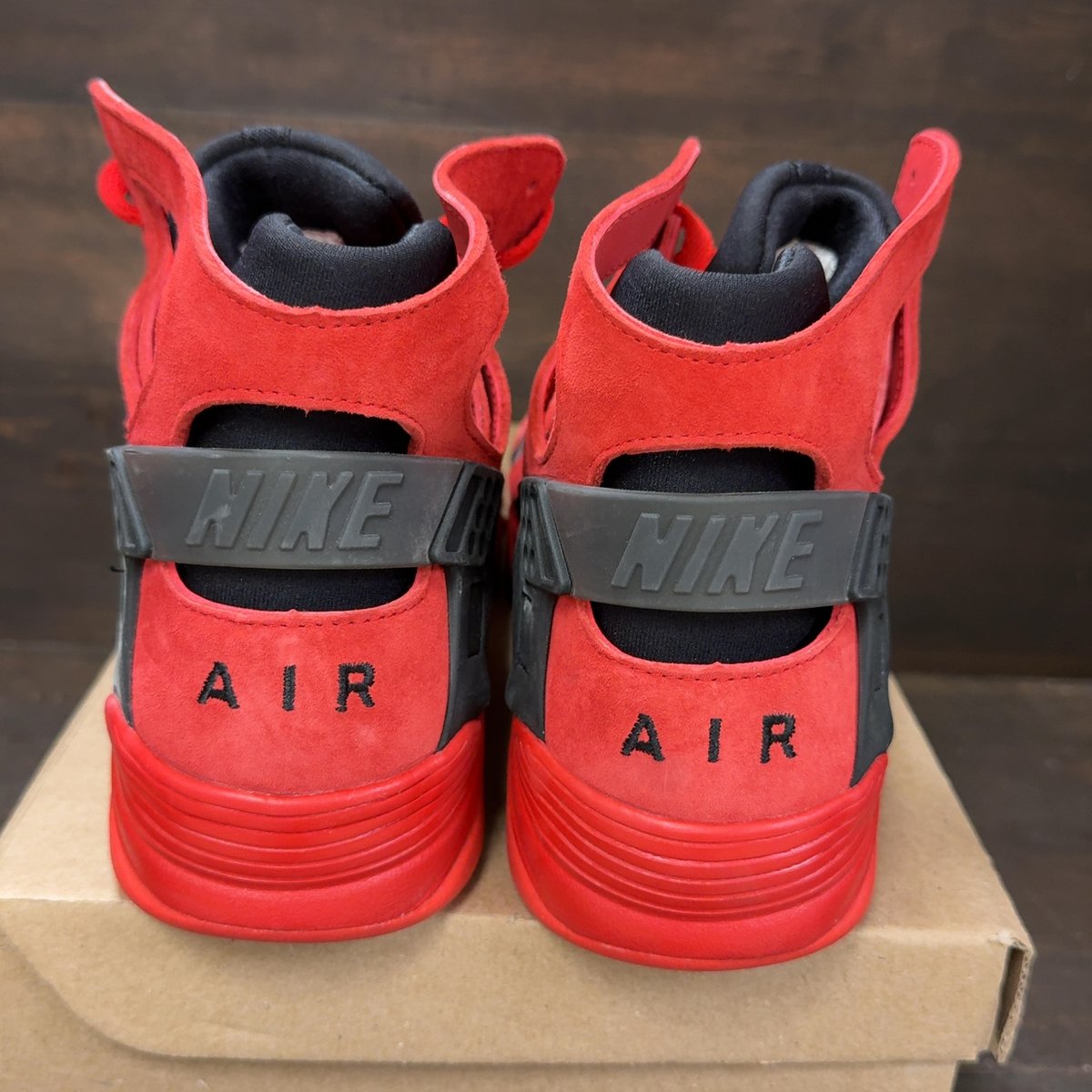 Nike Air Flight Huarache University Red Black Size 12 (Pre-Owned) - aux
